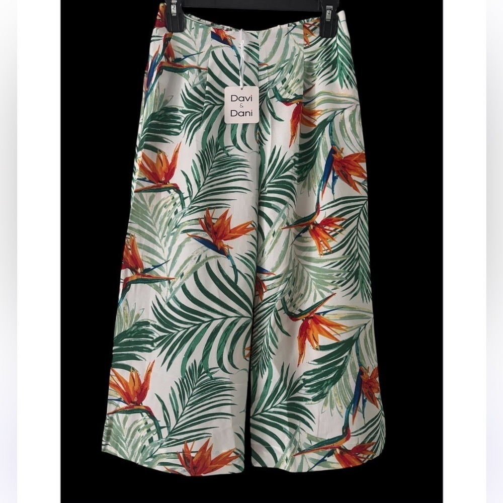 DAVI & DANI Cropped Palazzo Pants NWT